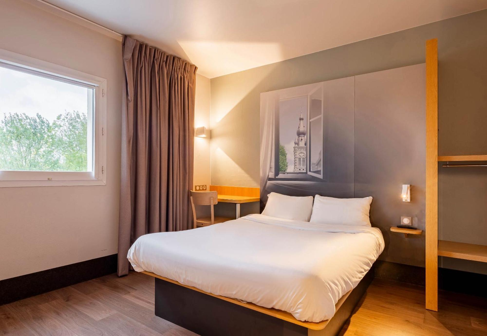 B&B Hotel Valenciennes Marly Marly  Eksteriør bilde